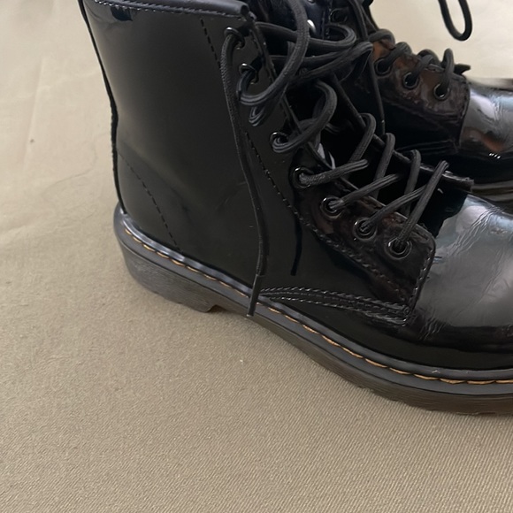 Dr. MARTENS womens Boots size 3” - Picture 7 of 14